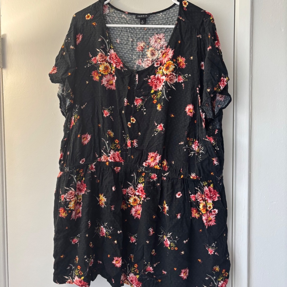 Torrid Floral Elegance: Black Rayon Blouse with Vibrant Charm